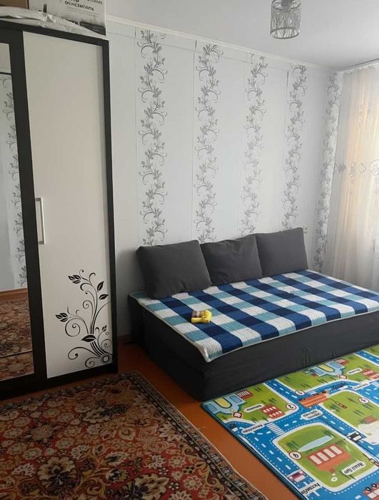 продам 1 ком кв в 19 мкр