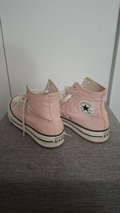 Tenesi Converse fete