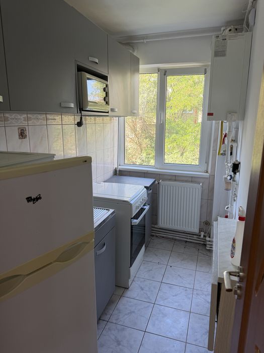 Inchiriez ap 2 camere centrala gaz & aer conditionat Tomis Nord