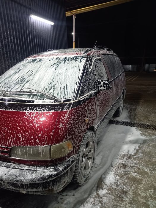 Срочна ақша керек