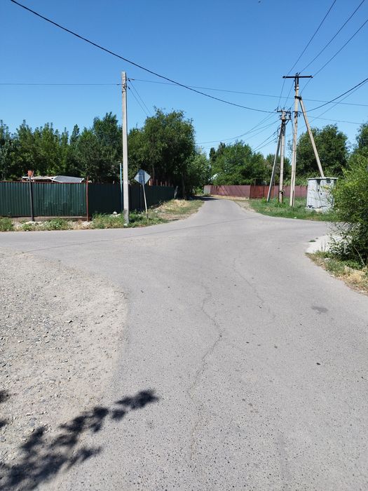 Продам дом делимый учаске