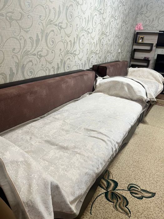 Продам диван(2 штуки)