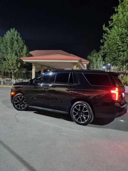 Chevrolet Tahoe 2023 — 5