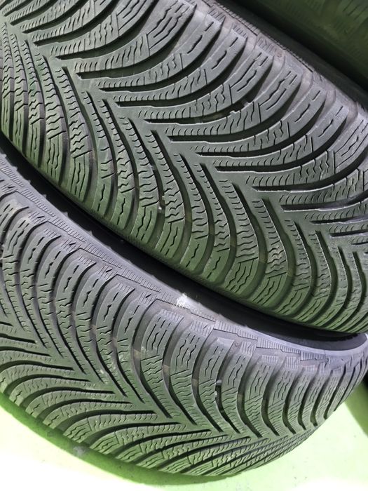 4 бр зимни 215/65/17 Michelin