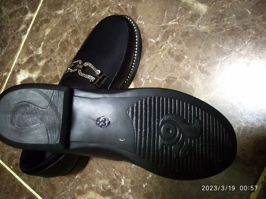 Женские туфли 33 размер.