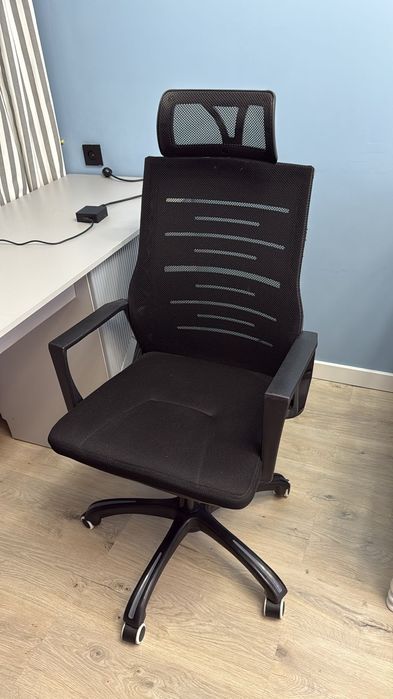 Продам кресло офисное