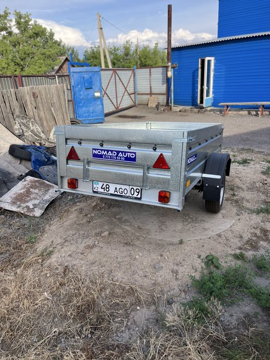 Продам прицеп новый