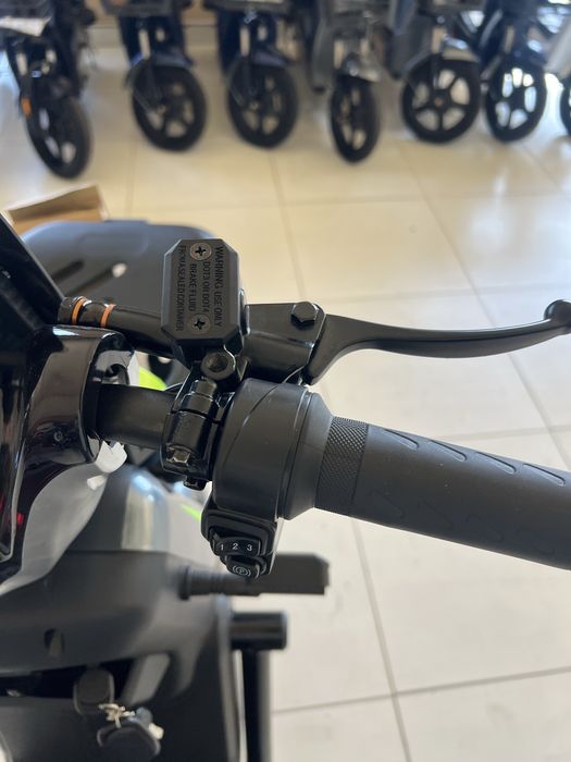 Elektro skuter optom