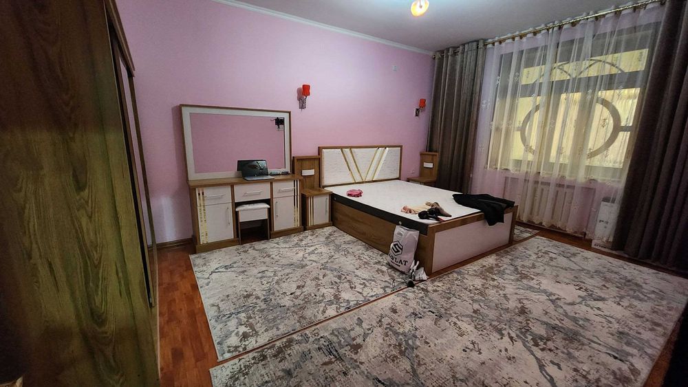 Сдается 2х комнатная квартира на 2 этаже Ориентир Торговый Центр