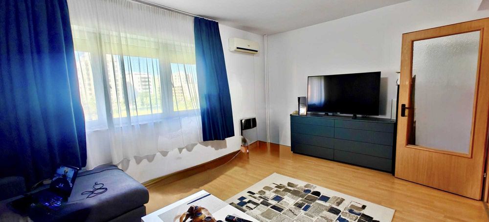 Vânzare apartament 2 camere.