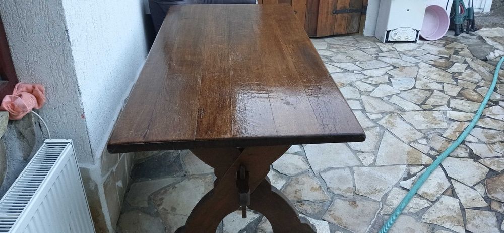 vand canapea piele ,2locuri si masa stejar 6 locuri