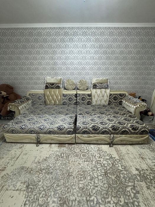 Продам диван в хорошем состоянии