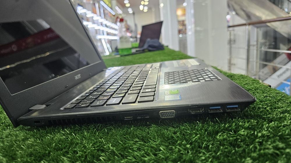 Acer I5  juda qulay narxda va sifat darajasi juda yuqori