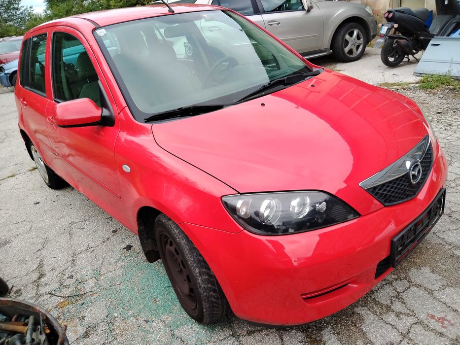 Mazda 2 1.25i facelift 2005г. на части