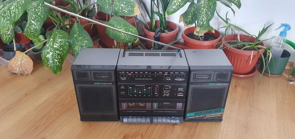 Касетофон Philips българска сглобка