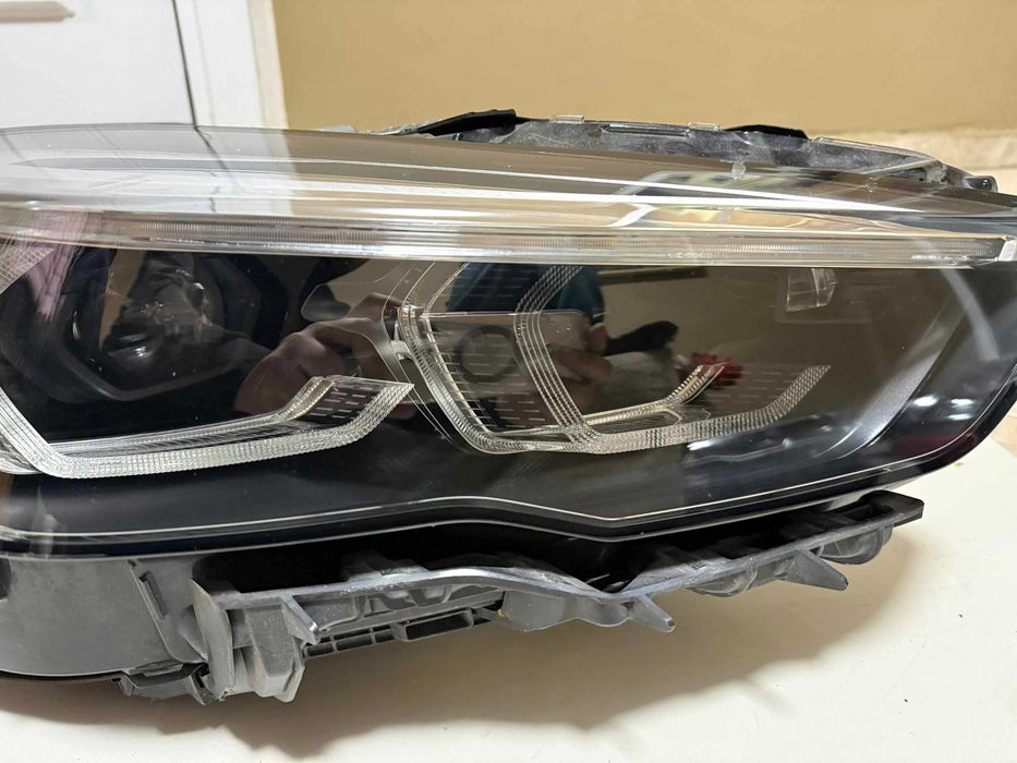 BMW 2 Series F44 – Десен фар OEM №9478456