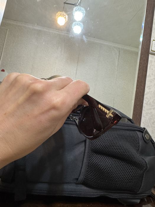 Солнцезащитные очки