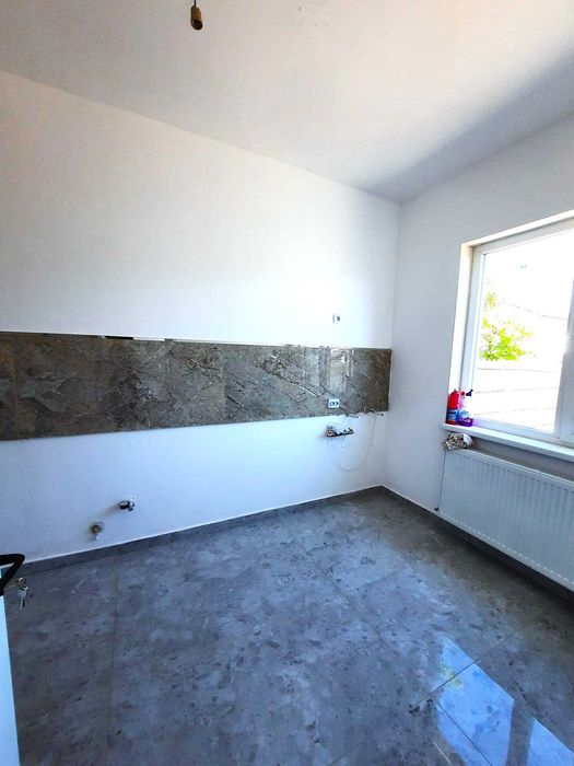 Pantelimon Ilfov,parter,3 camere,220mp proprietate,la cheie,comision 0%