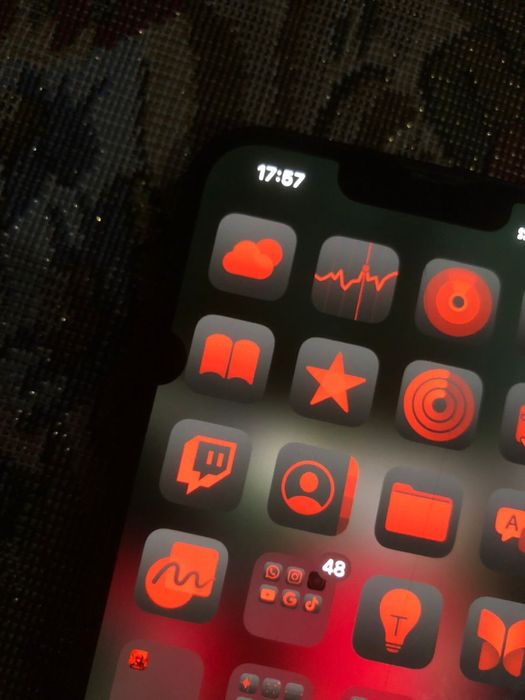 Продам iphone13 не дорого