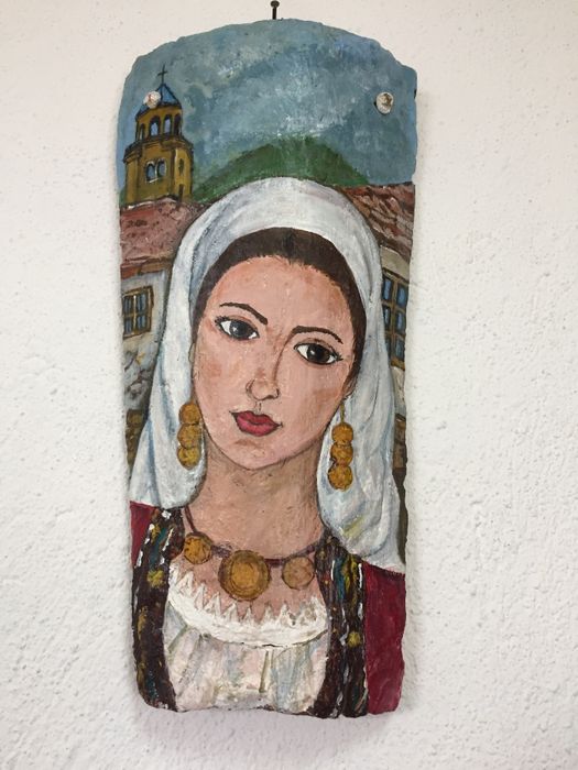 Продавам акрил върху керемида