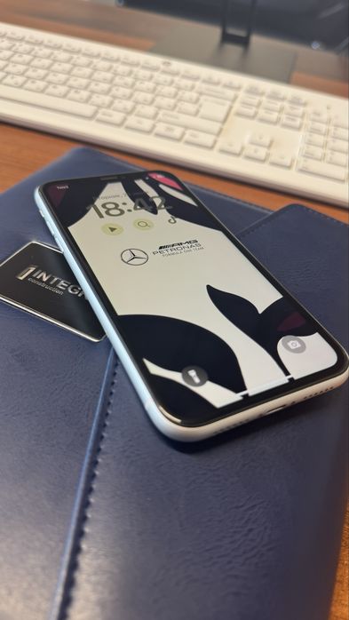 Iphone xr white 64Gb