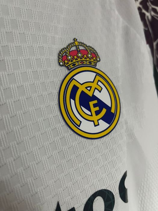 Vânt tricou original Adidas Real Madrid nou cu eticheta