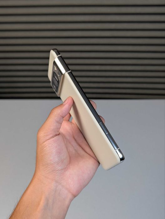 Google Pixel 8 Pro (128GB) Porcelain
