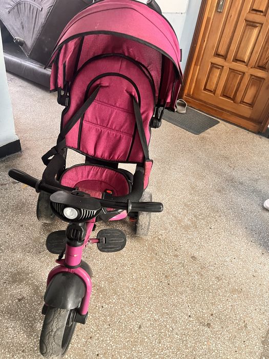 Tricicleta pentru copii