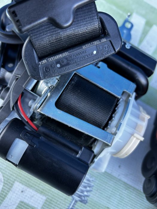 Centuri față stânga dreapta față cu pre safe Audi A6 4K C8