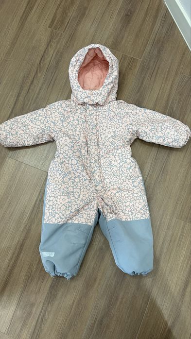 Зимний комбинезон для девочки
