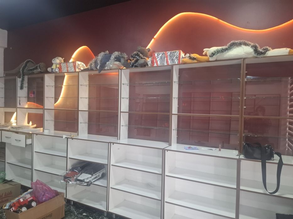 Шкаф куп полкали