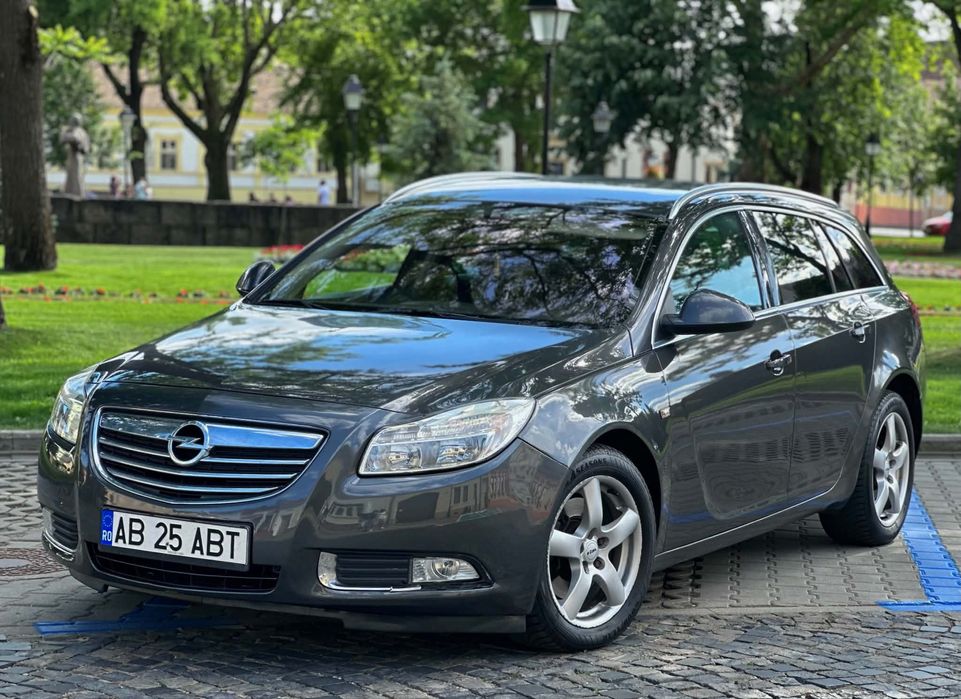 Opel Insignia 2.0CDTI -An 2010/Euro 5 - Foarte Întreținut