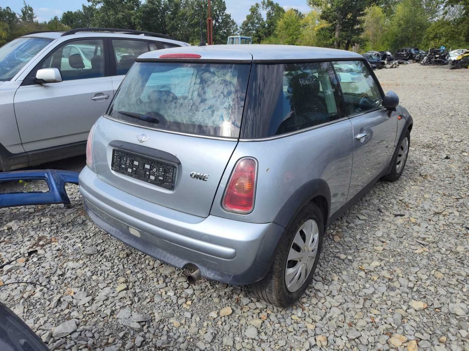 Mini Cooper R50 на части ксенон 1.6 бензин 90кс мину купър