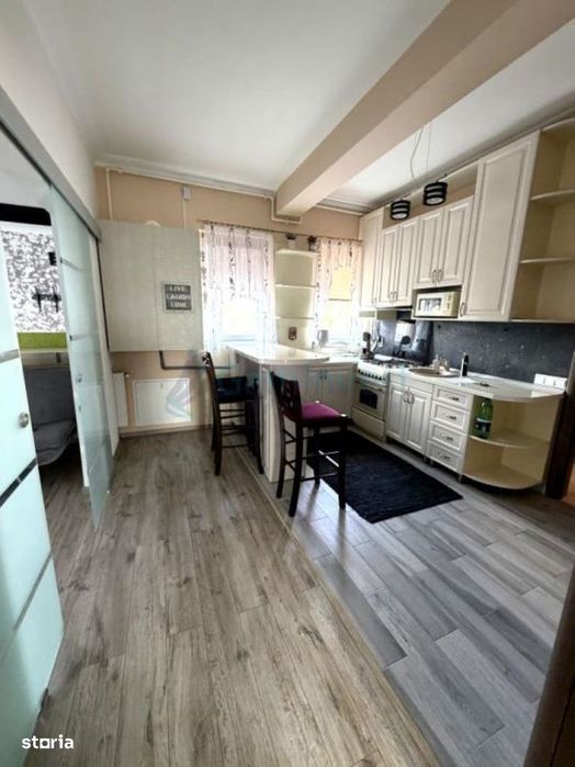Apartament 3 camere de inchiriat, Dealuri, Oradea, Gaminvest, A2858