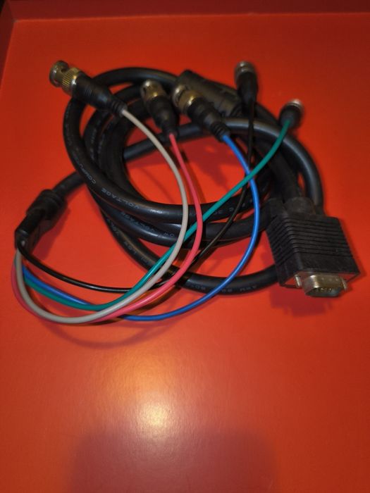 Cablu SVGA to BNC  RGB