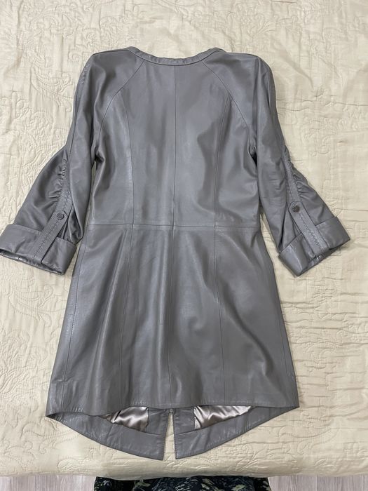 Продаю кожаный плащ