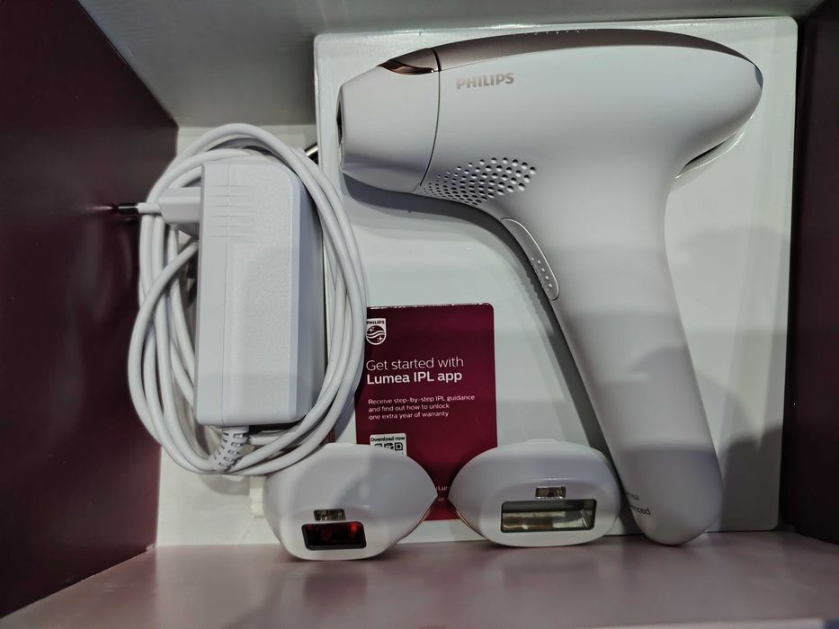 Фотоепилатор Philips Lumea .