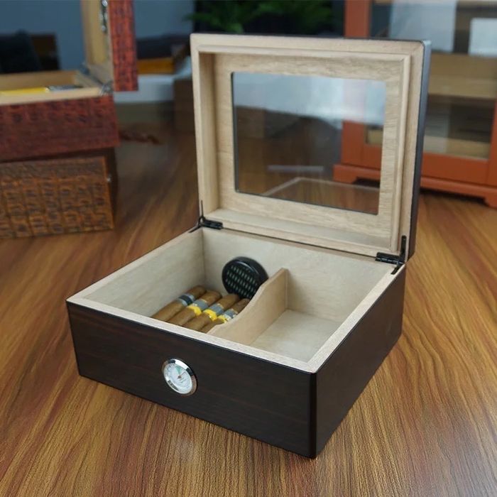 Кутия хумидор за пури кедрово дърво пура cohiba galiner цигари запалка