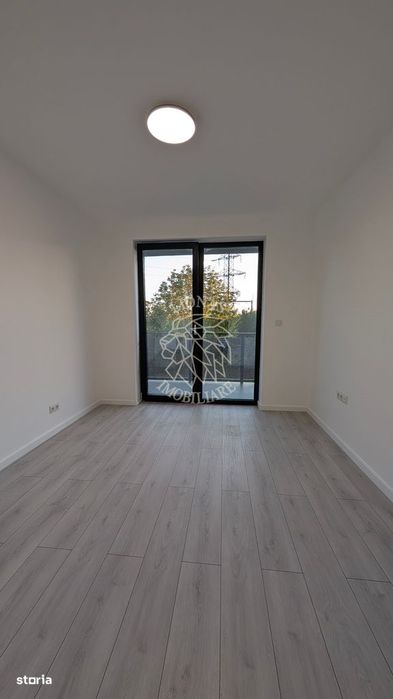 Apartament Ultrafinisat 3 camere-balcon-etaj 1-lift-Calea Moldovei