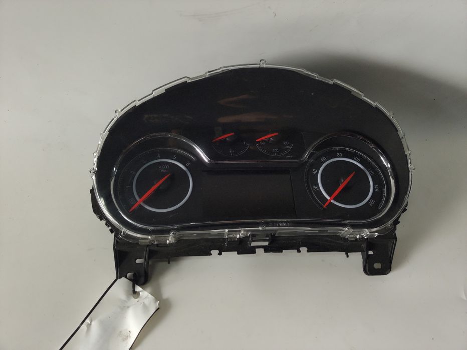 Ceasuri bord Opel Insignia 2015 B16DTH / CDTI 23398027