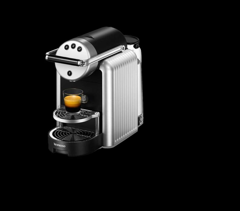 Nespresso Zenius Professional Espresso Machine kak novaya