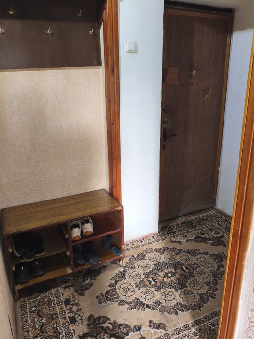 Срочно продается квартира кибрай район 1 комнотная махаля бойжигит