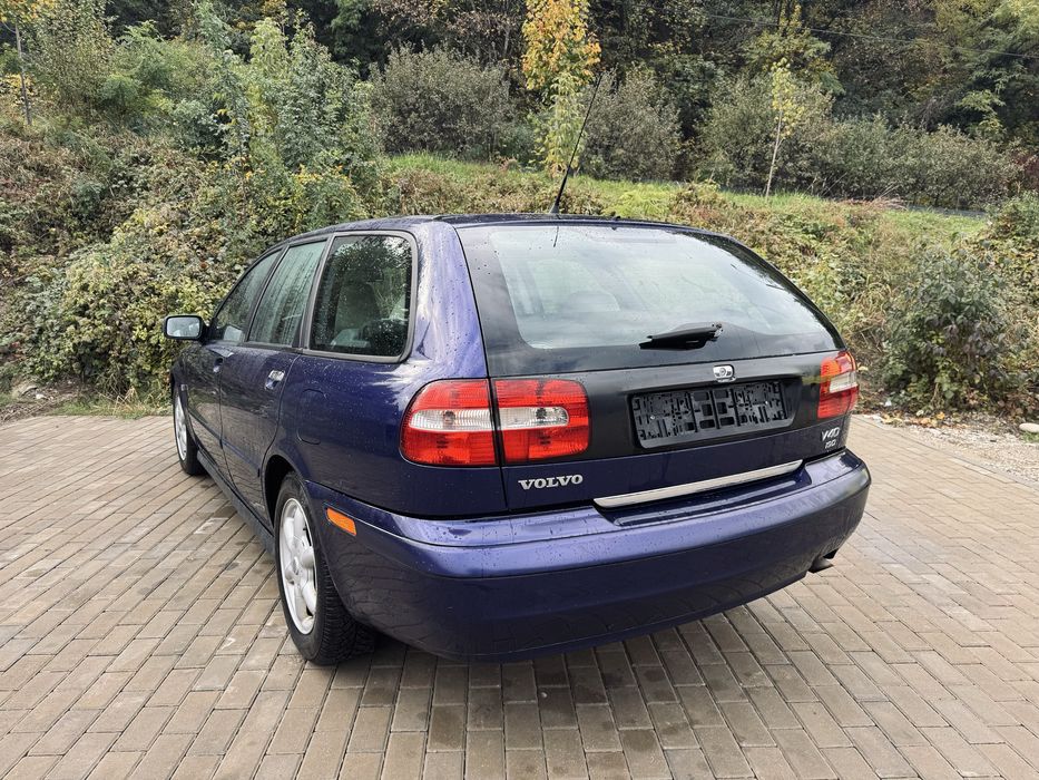 Volvo V40 1.9D *2004* *Piele*