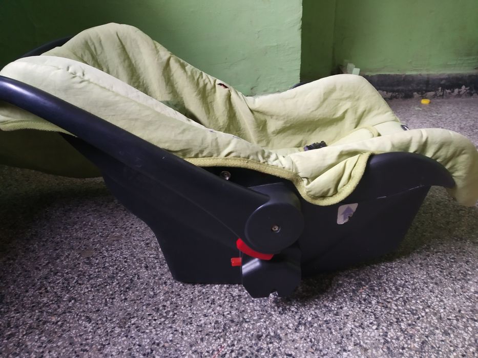 Комбинирана количка -лятна и зимна + кошче за кола