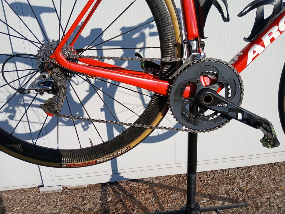 Vand cursiera carbon Argon 18