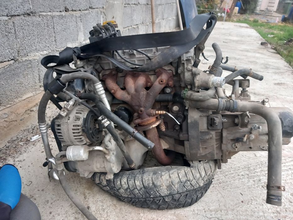Vand motor 1.4 benzina ,an 2005 Dacia Logan