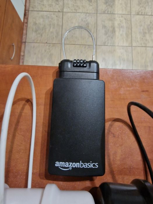 Продавам сейфове