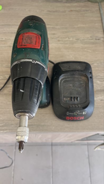 Bosch.акумулаторен  винтоверт