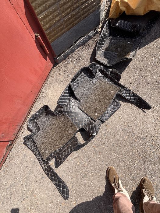 Автоковрики бу на рав 4