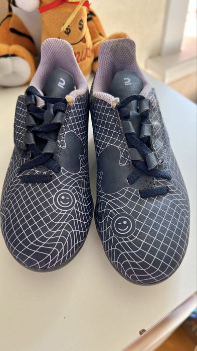 Бутсы дл футбола с шипами